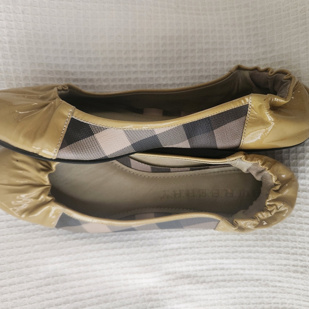 Burberry Tan and Black Checkered Flats